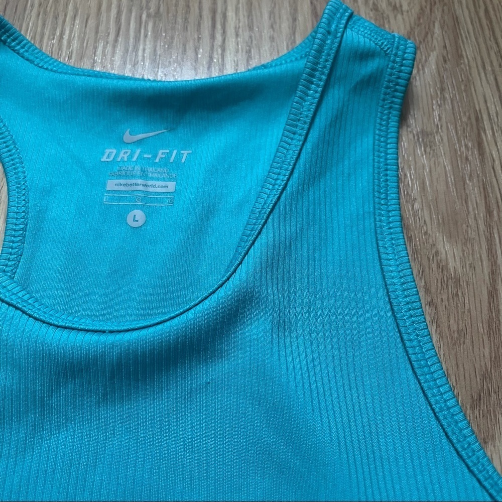 Nike Ribbed Dri Fit Tank Top - Picture 2 of 4